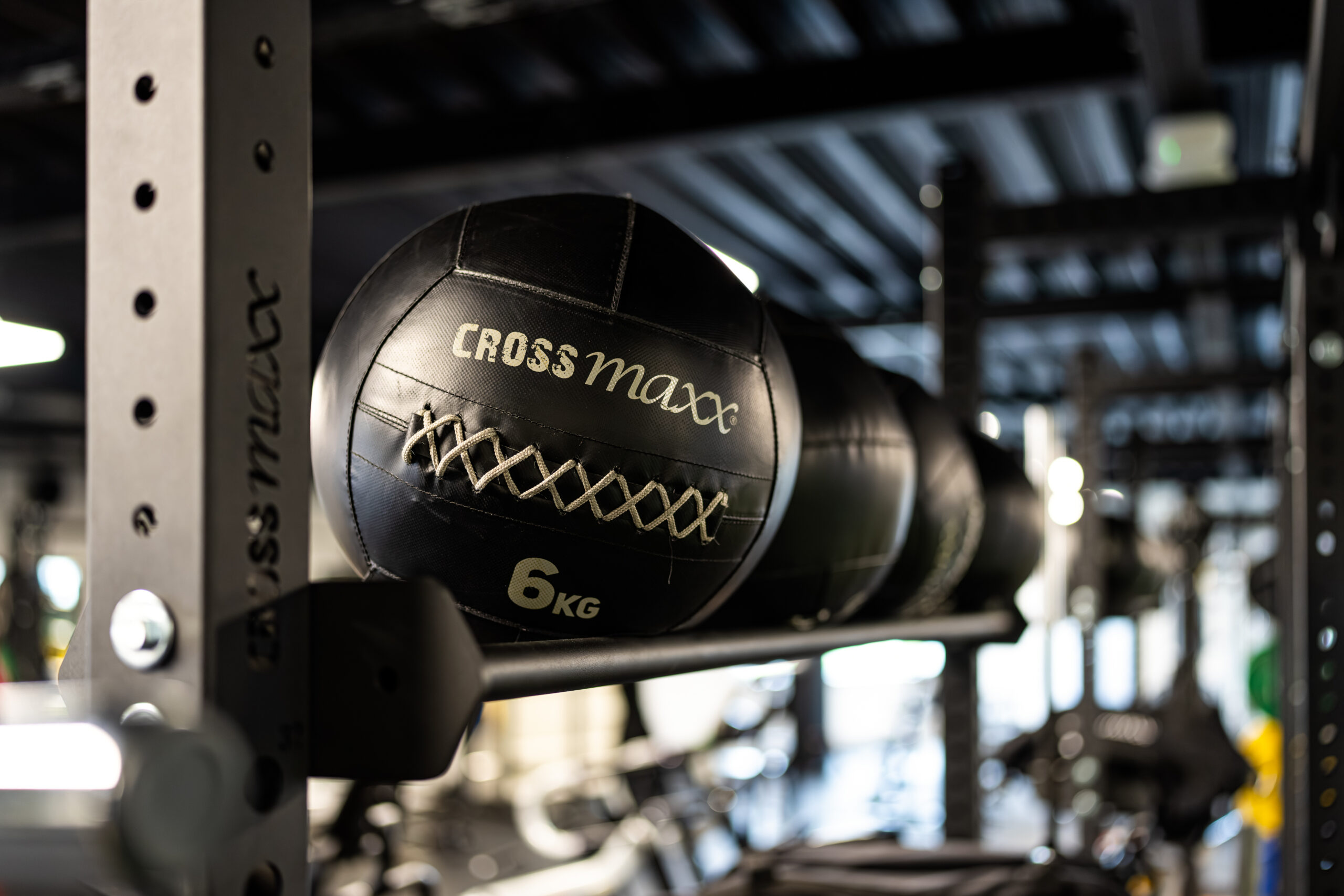 Deelnemers tijdens een begeleide groepsles bij RGym in Beverwijk