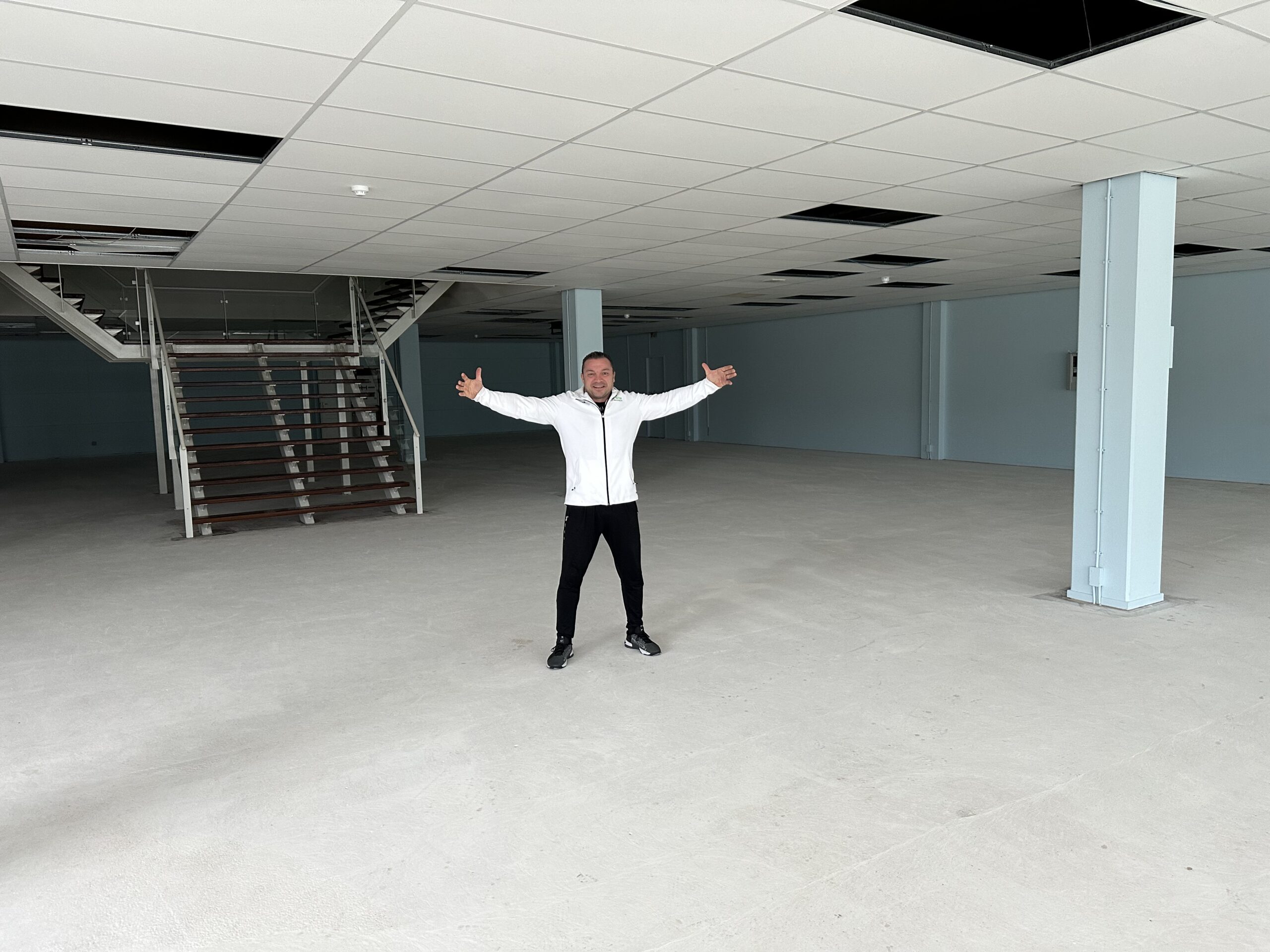 De uitbreiding van het pand van RGym